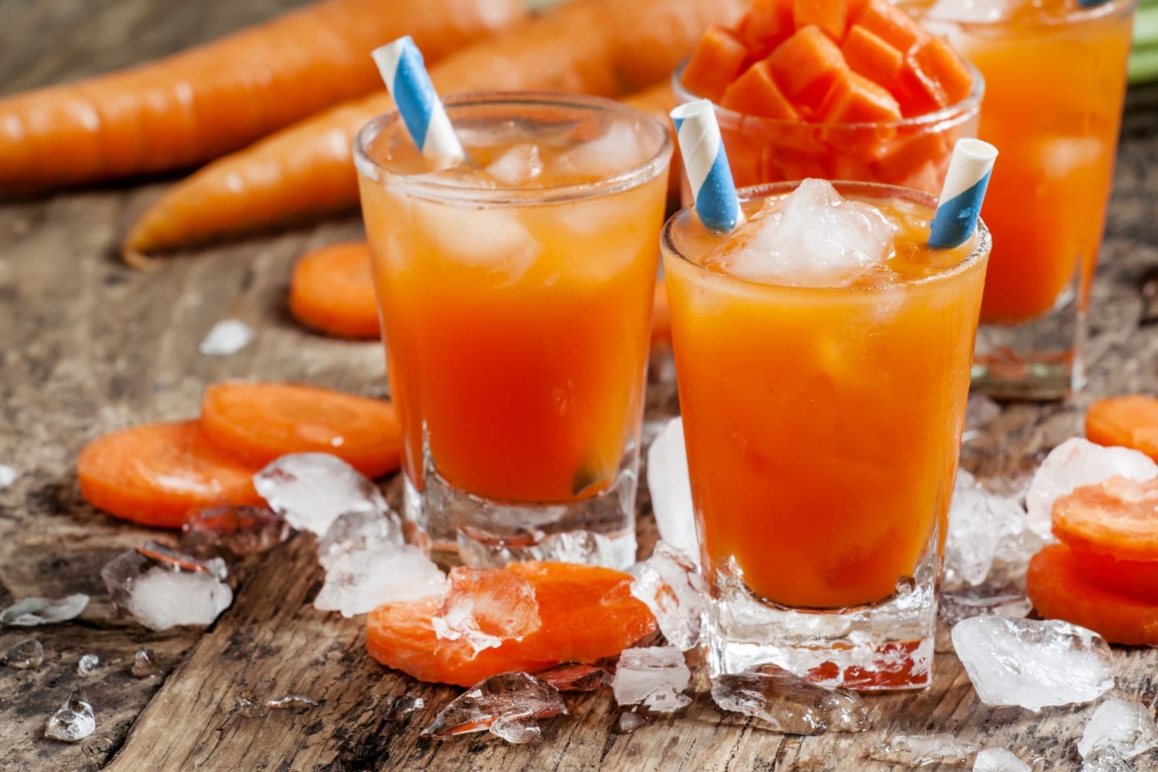 10 Boozy, Delicious Vegan Cocktails You Need to Try - Vegan.io